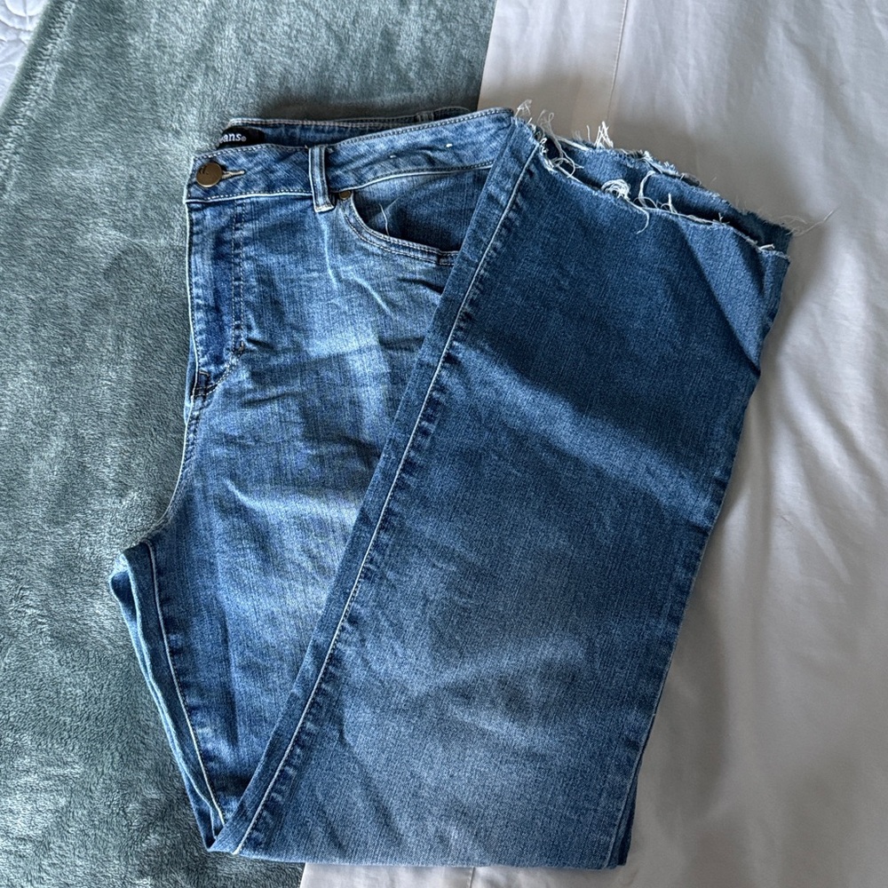 d. jeans Classic Blue Denim